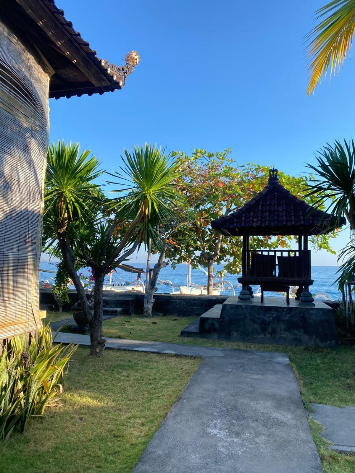 Putra'Lebah Amed Guest House 외부 사진