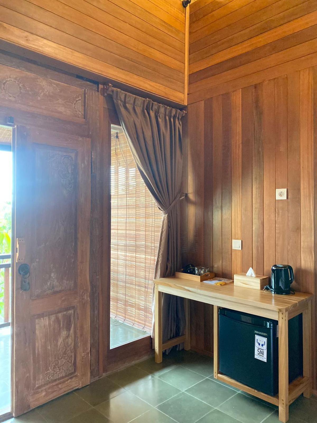 Putra'Lebah Amed Guest House 외부 사진