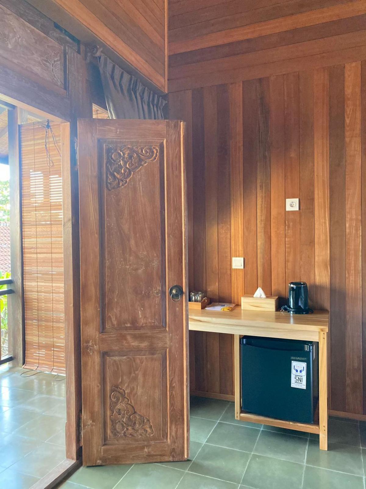 Putra'Lebah Amed Guest House 외부 사진